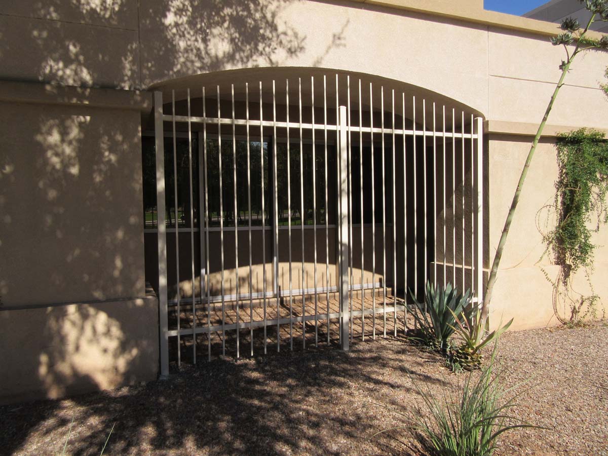 Commercial Fence Commercial Fence